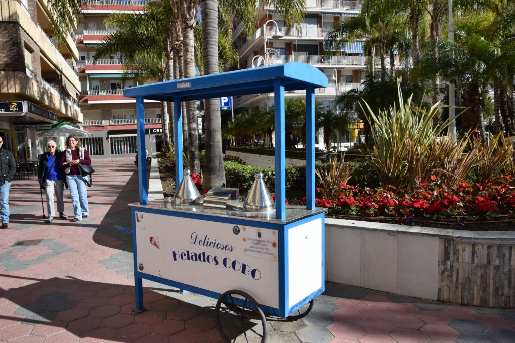 Foto: Típico carro de helados - Almuñecar (Granada), España