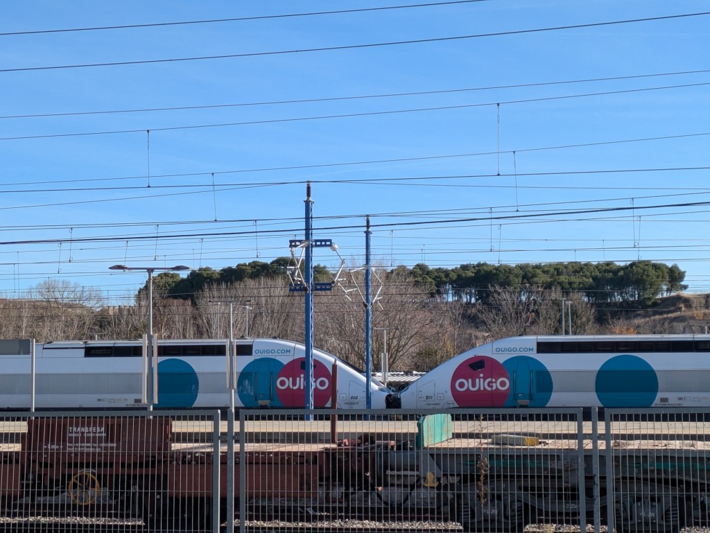 Foto: Ouigo detenido en Calatayud - Calatayud (Zaragoza), España