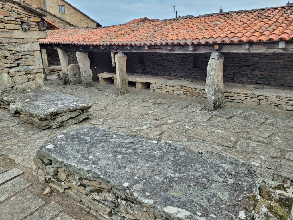 Foto: Antiguo mercado - Agolada (Pontevedra), España