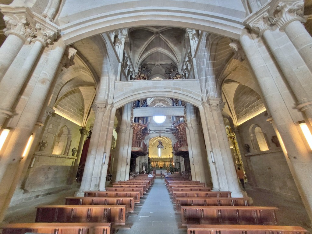 Foto: Catedral - Tui (Pontevedra), España
