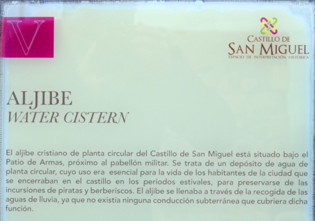 Foto: Información del aljibe - Almuñecar (Granada), España