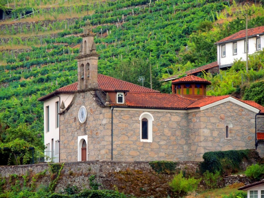 Foto: Iglesia de  San Bartolomeu - Belesar (Lugo), España
