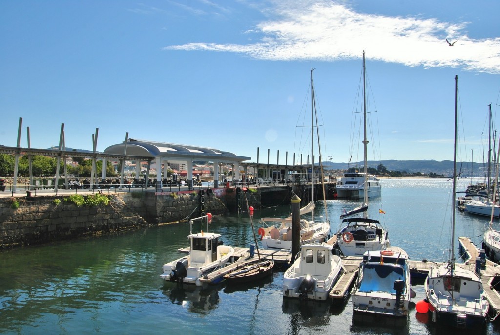 Foto: Puerto - Cangas (Pontevedra), España