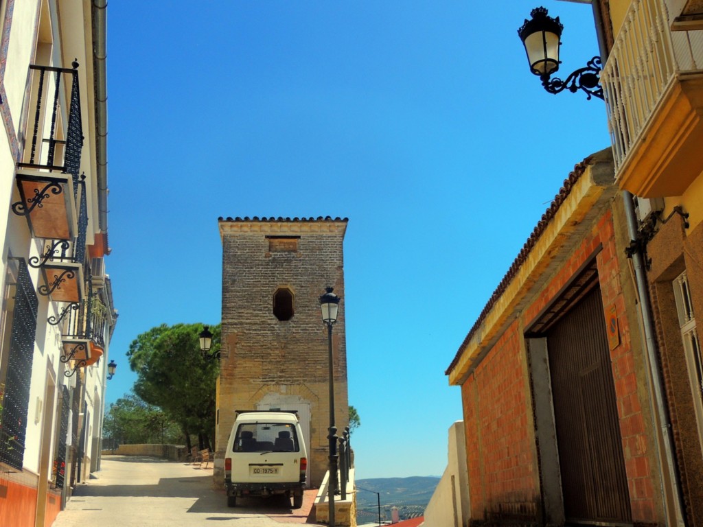 Foto: Calle Dos de Mayo y Seneca - Monturque (Córdoba), España