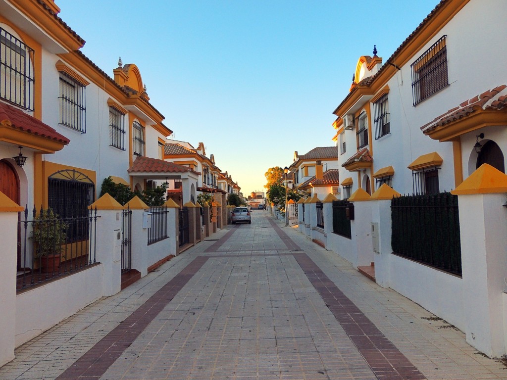 Foto: Calle Infanta Elena - Isla Mayor (Sevilla), España