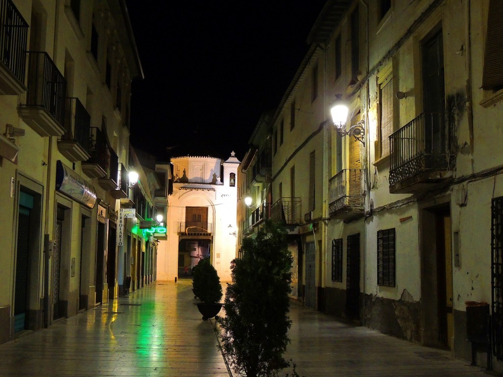Foto: Calle Isabel la Católica - Santa Fé (Granada), España