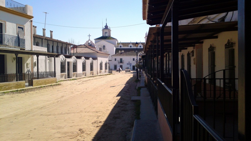 Foto: Calle La Romería - El Rocio (Huelva), España