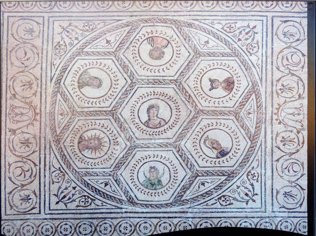 Foto: Conjunto Arqueológico de ITALICA - Santiponce (Sevilla), España