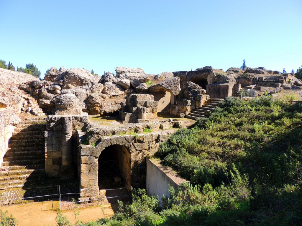Foto: Puerta Libitiriana. Conjunto Arqueológico de ITALICA - Santiponce (Sevilla), España