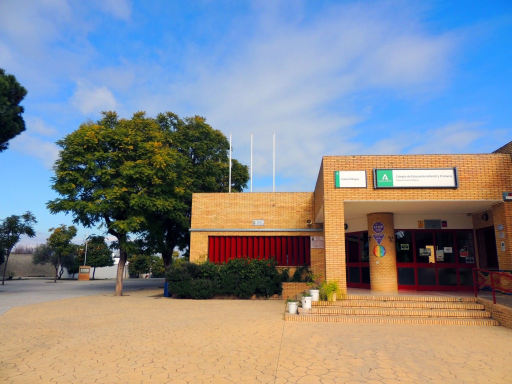 Foto: Colegio Manuel Castro Orellana - Villanueva del Ariscal (Sevilla), España