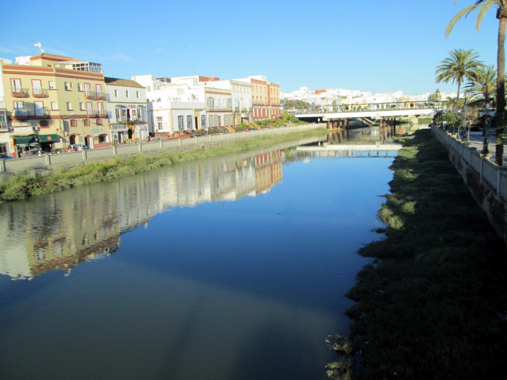 Foto: Calle Paciano del Barco paralela al Iro - Chiclana de la Frontera (Cádiz), España