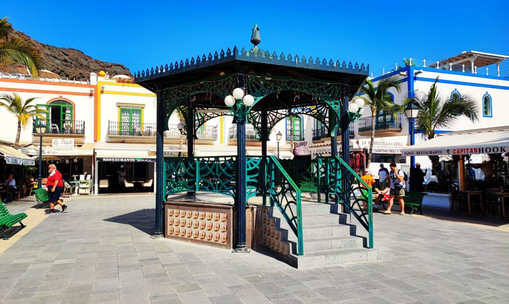 Foto: Plaza Puerto de Mogán - Puerto de Mogán (Las Palmas), España