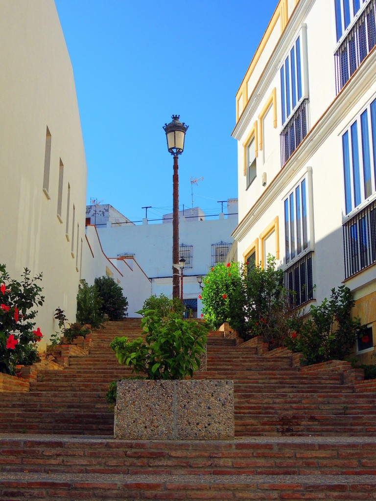 Foto: Calle Poeta Paco Alba - Conil de la Frontera (Cádiz), España
