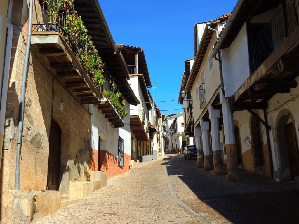 Foto: Calle Real - Guadalupe (Cáceres), España