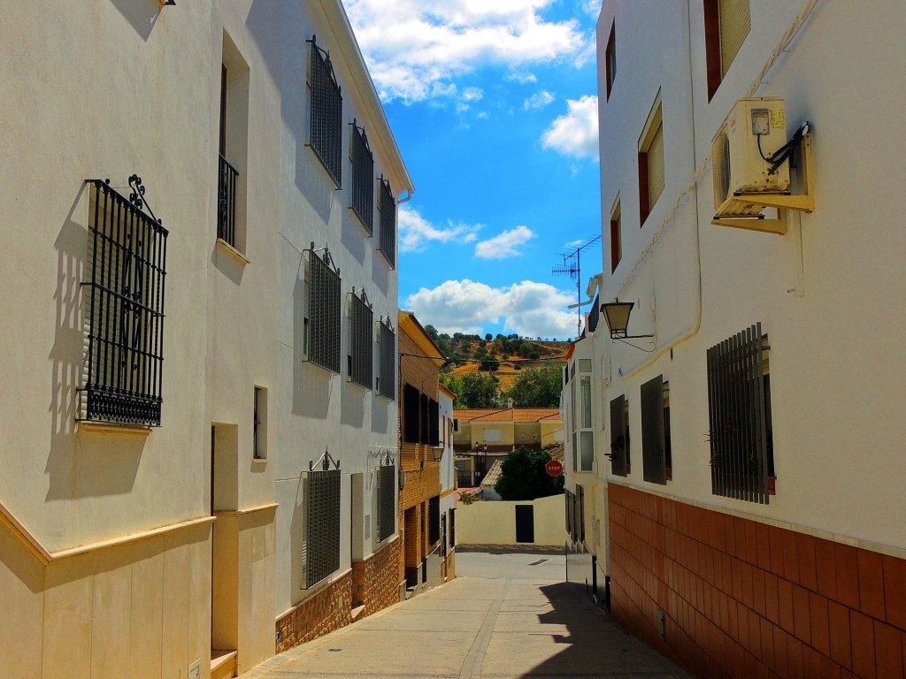 Foto: Calle Mª Auxiliadora - Algámitas (Sevilla), España