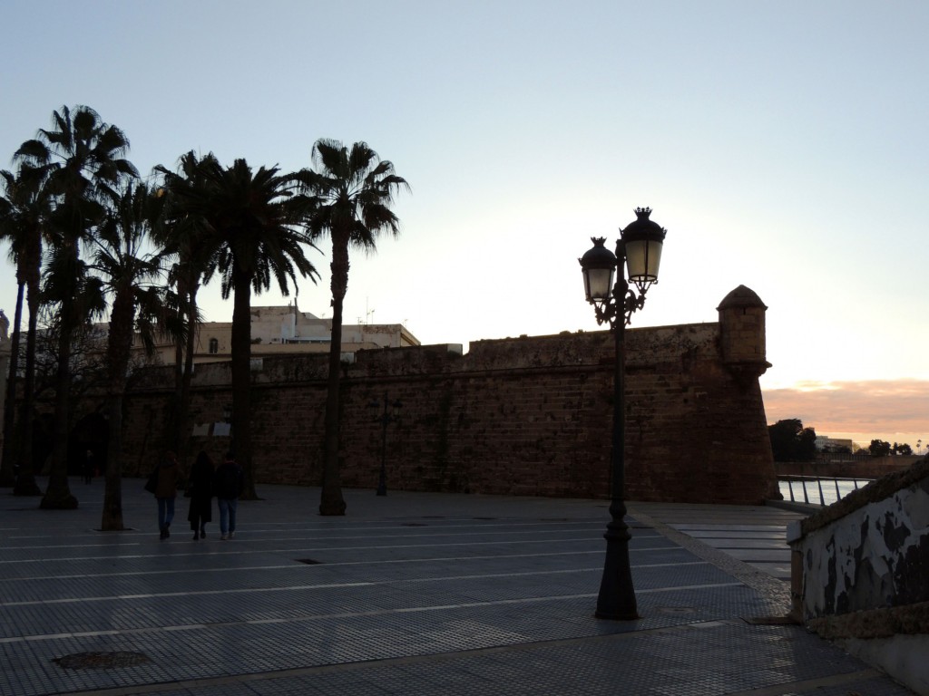 Foto: Un paseo por la alameda - Cádiz (Andalucía), España