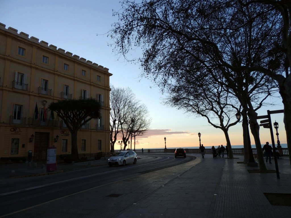 Foto: Un paseo por la alameda - Cádiz (Andalucía), España