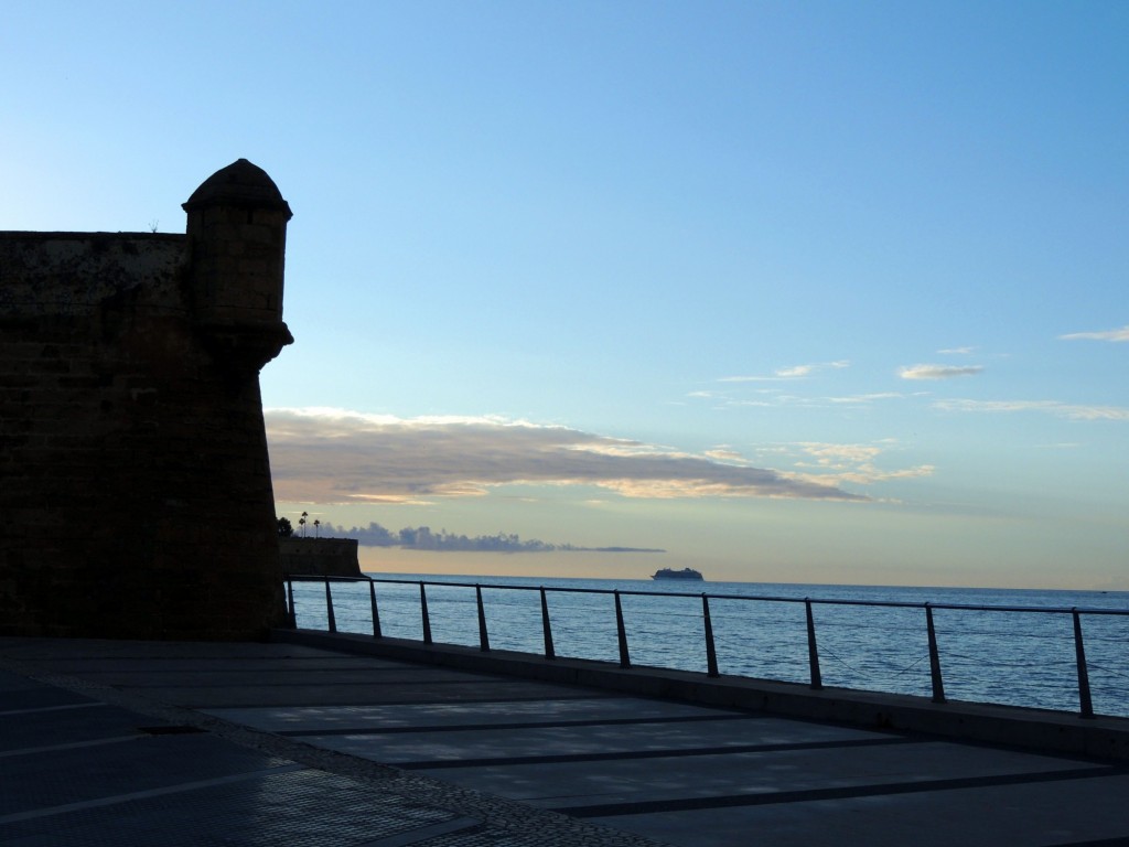 Foto: Un paseo por la alameda - Cádiz (Andalucía), España