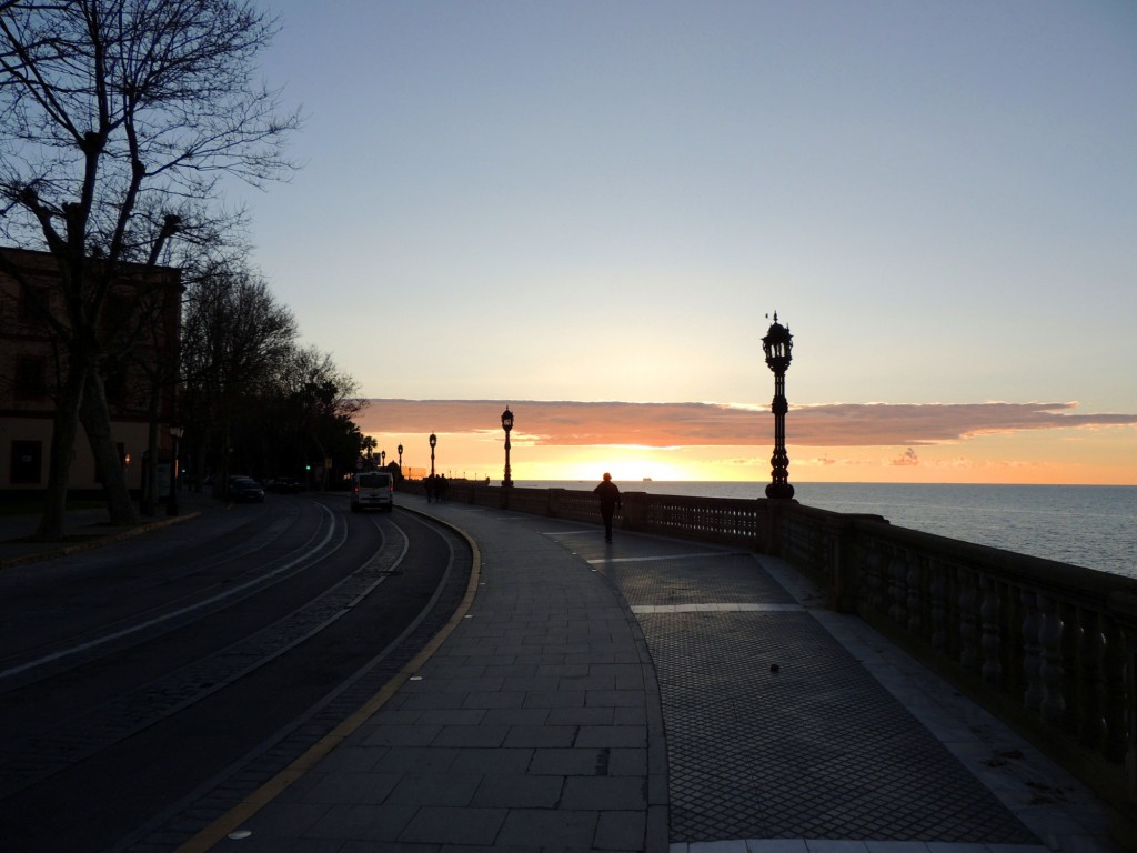 Foto: Un paseo por la alameda - Cádiz (Andalucía), España