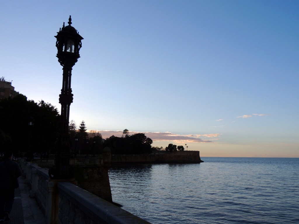 Foto: Un paseo por la alameda - Cádiz (Andalucía), España