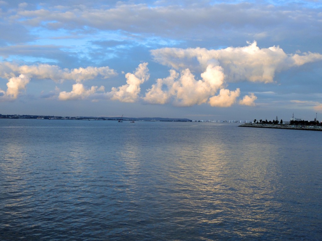 Foto: Un paseo por la alameda - Cádiz (Andalucía), España