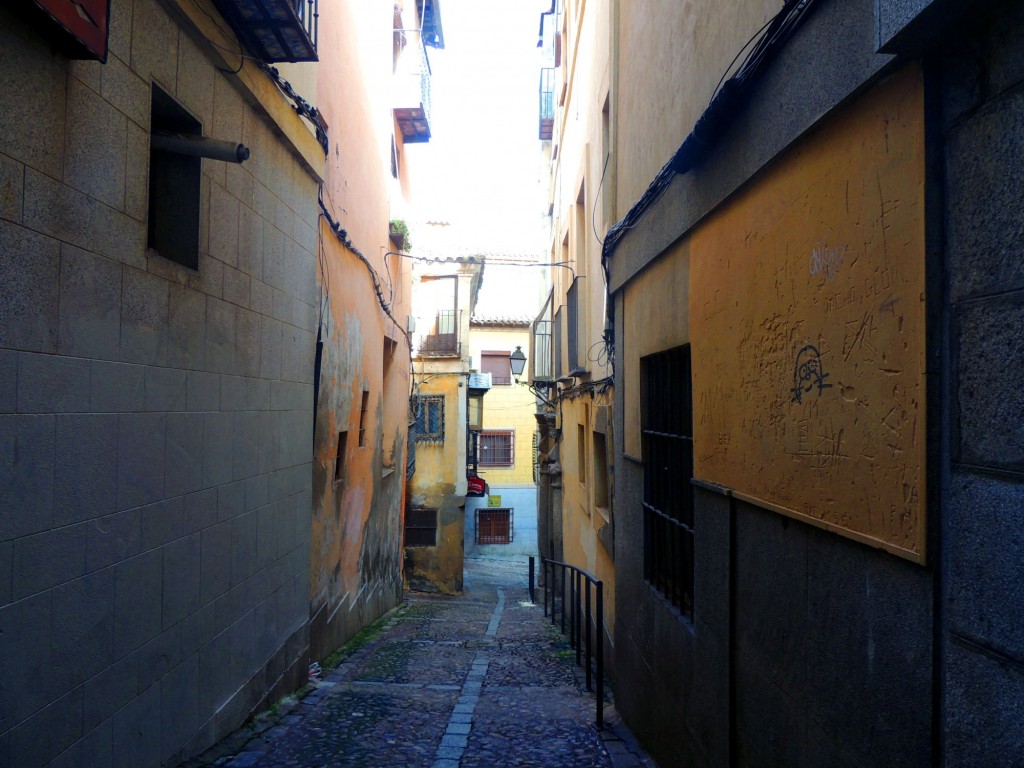Foto: Callejón de los Dos Codos - Toledo (Castilla La Mancha), España