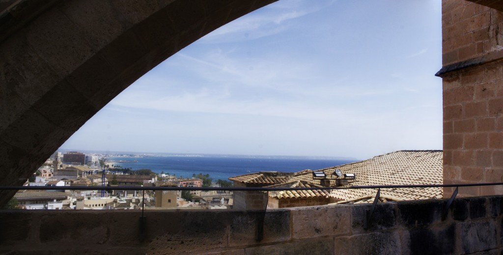 Foto: sobre los tejados - Palma (Illes Balears), España