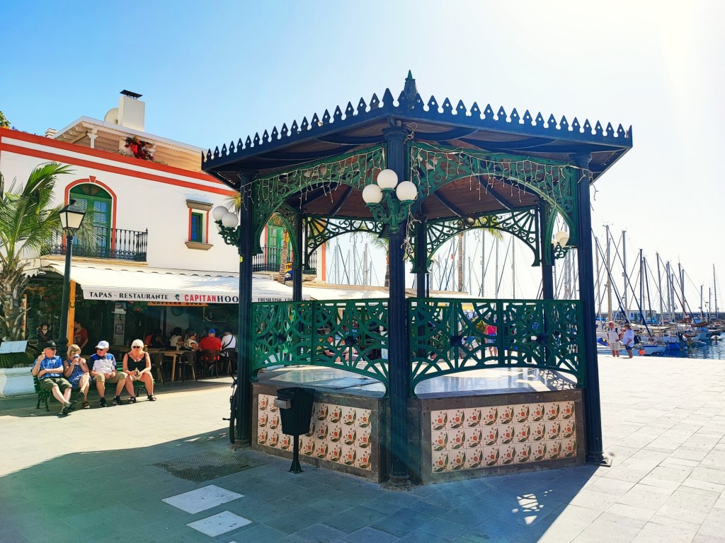 Foto: Plaza Puerto de Mogán - Puerto de Mogán (Las Palmas), España