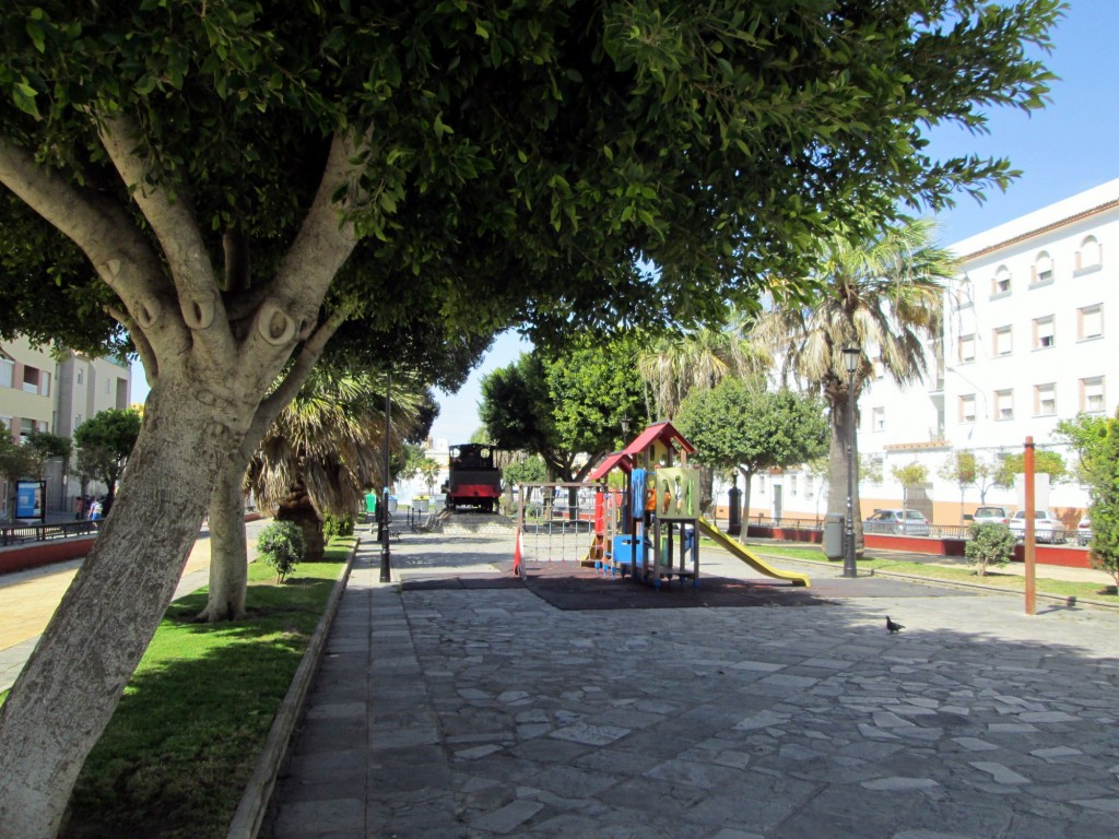 Foto: La Glorieta Paseo General Lobo - San Fernando (Cádiz), España