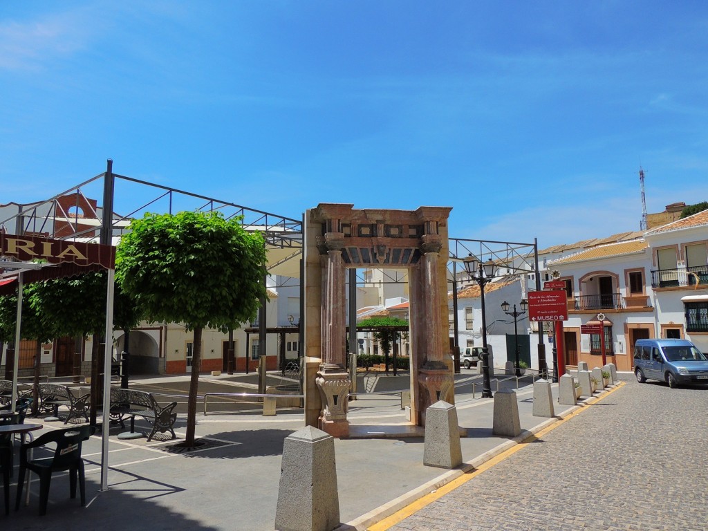 Foto: Plaza de la Constitución - Teba (Málaga), España