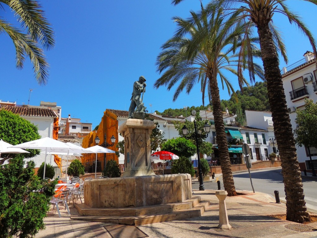 Foto: Plaza de la Ermita - Monda (Málaga), España