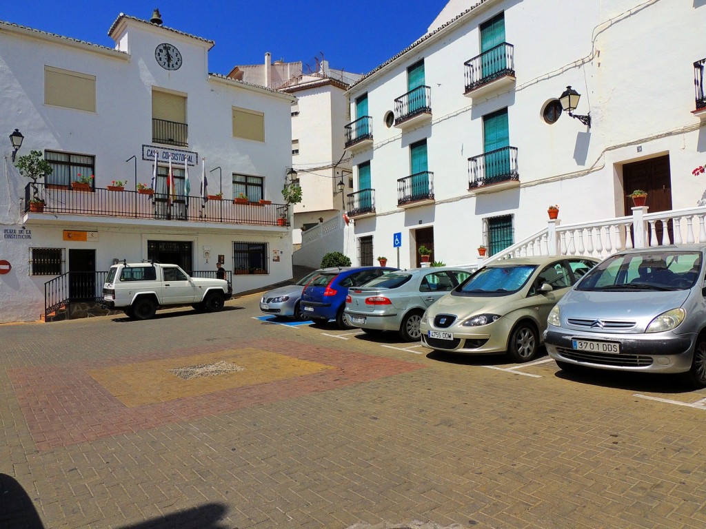 Foto: Plaza de la Constitución - Tolox (Málaga), España