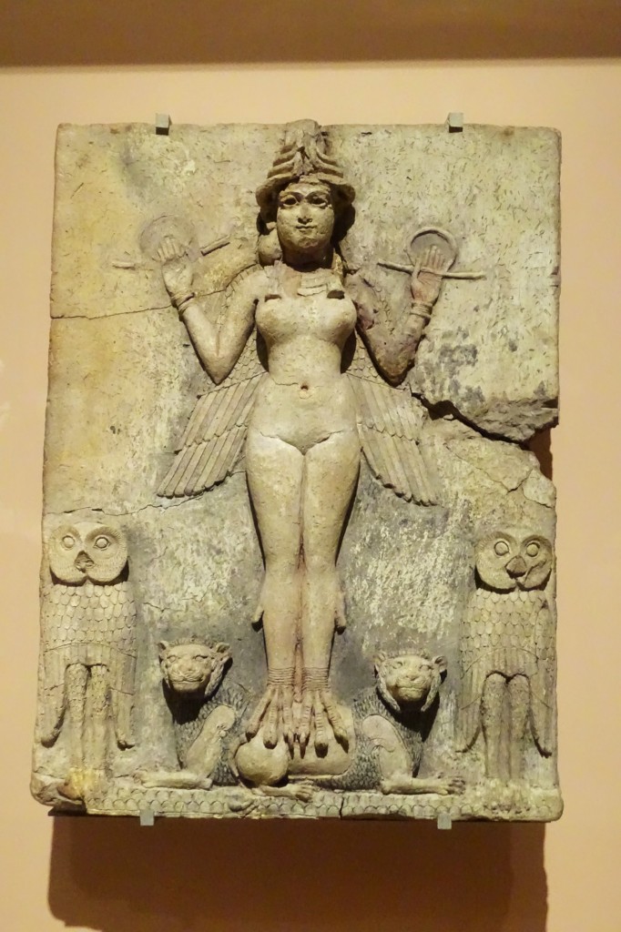 Foto: Mujeres veneradas y temidas - Valencia (València), España