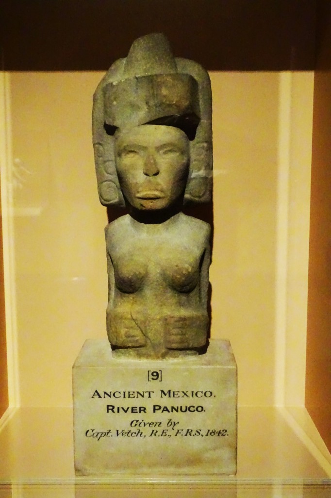 Foto: Mujeres veneradas y temidas - Valencia (València), España