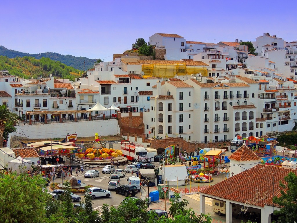 Foto: Plaza de las Tres Culturas - Frigiliana (Málaga), España