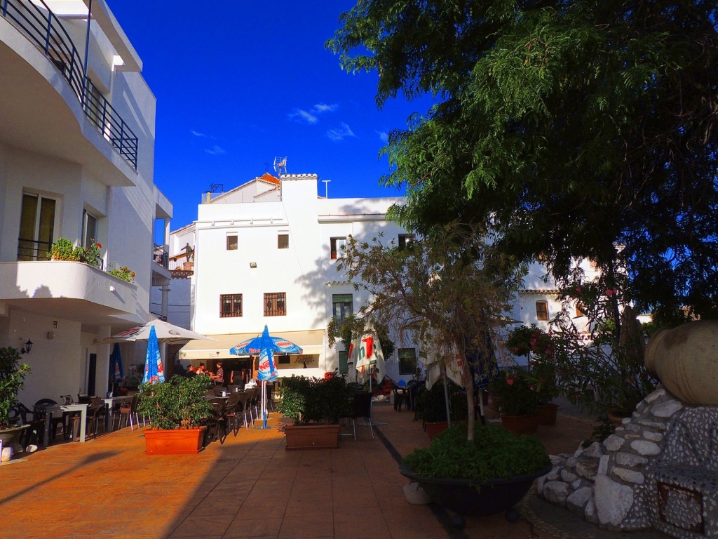 Foto: Plaza Alcalde Gabriel Cerezo Martín - Cómpeta (Málaga), España