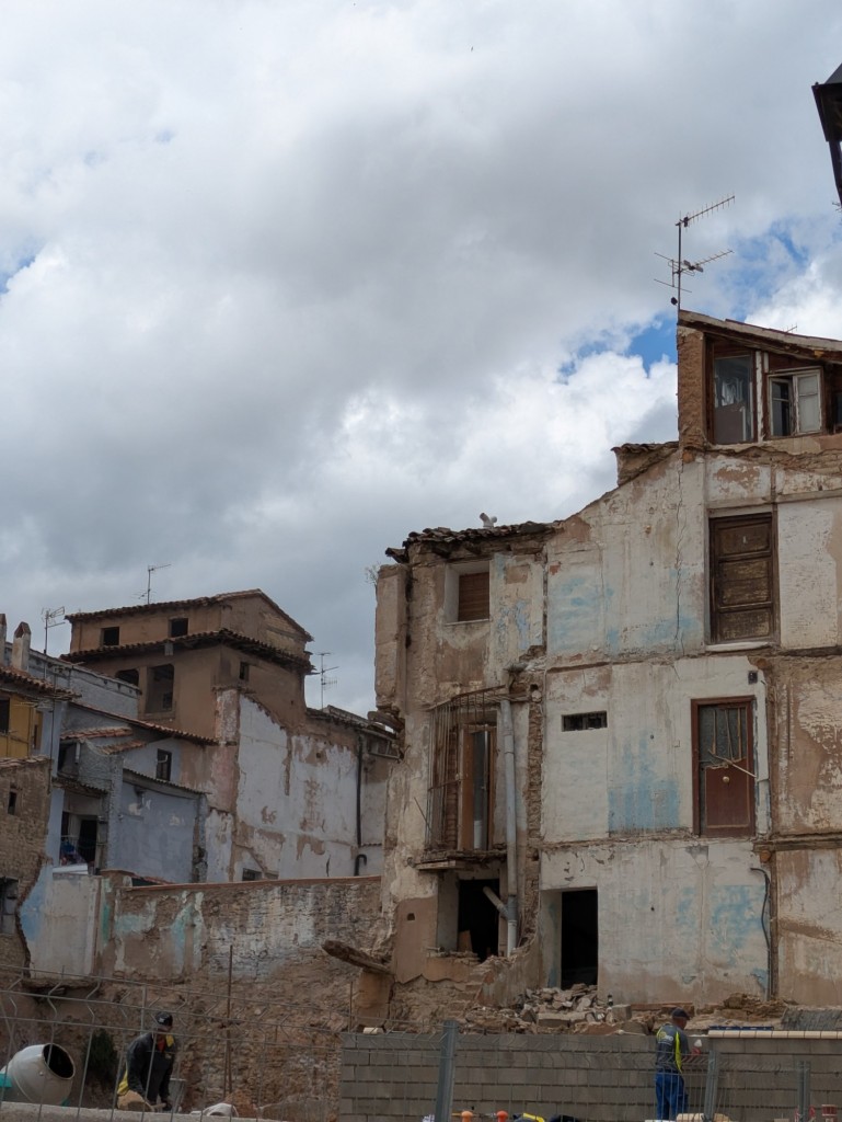 Foto: Manzana entre Plaza del Olivo y Rincon de Gotor - Calatayud (Zaragoza), España