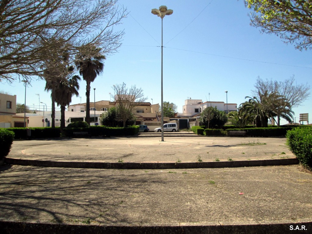 Foto: Plaza Buen Pastor - Barrio Jarana (Cádiz), España