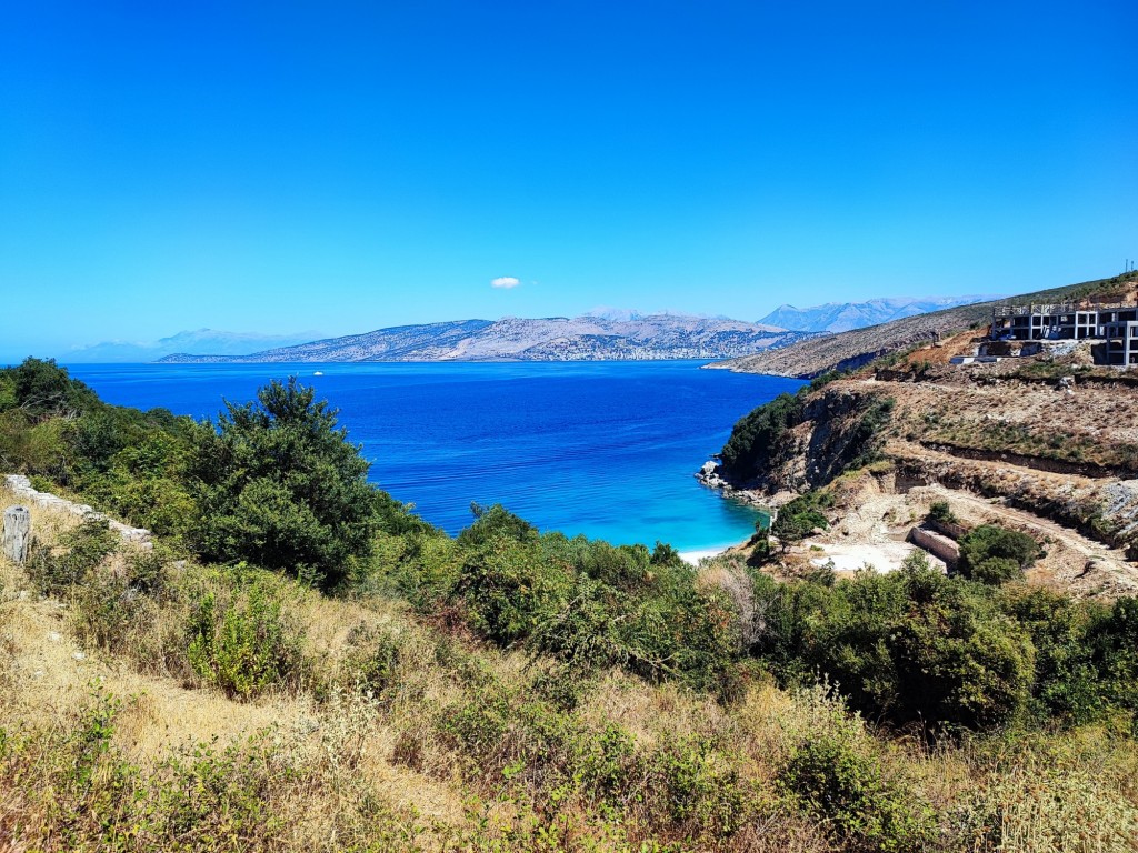 Foto: Plazhi i Manastirit - Sarandë (Vlorë), Albania