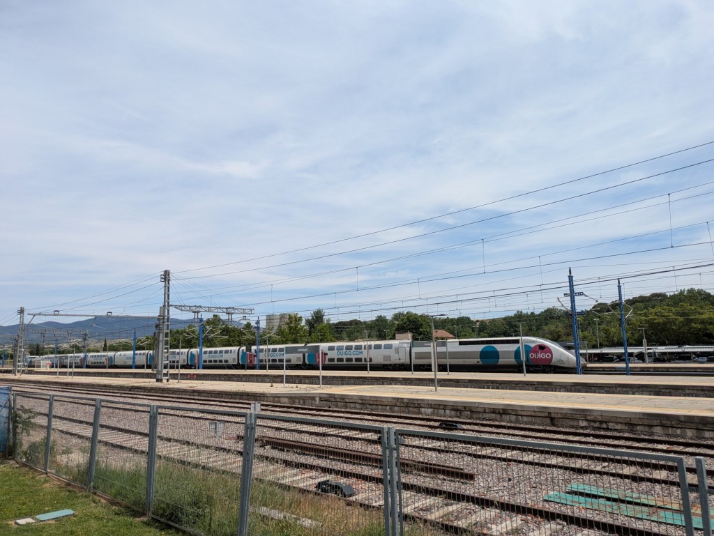 Foto: Ouigo detenido en Calatayud - Calatayud (Zaragoza), España