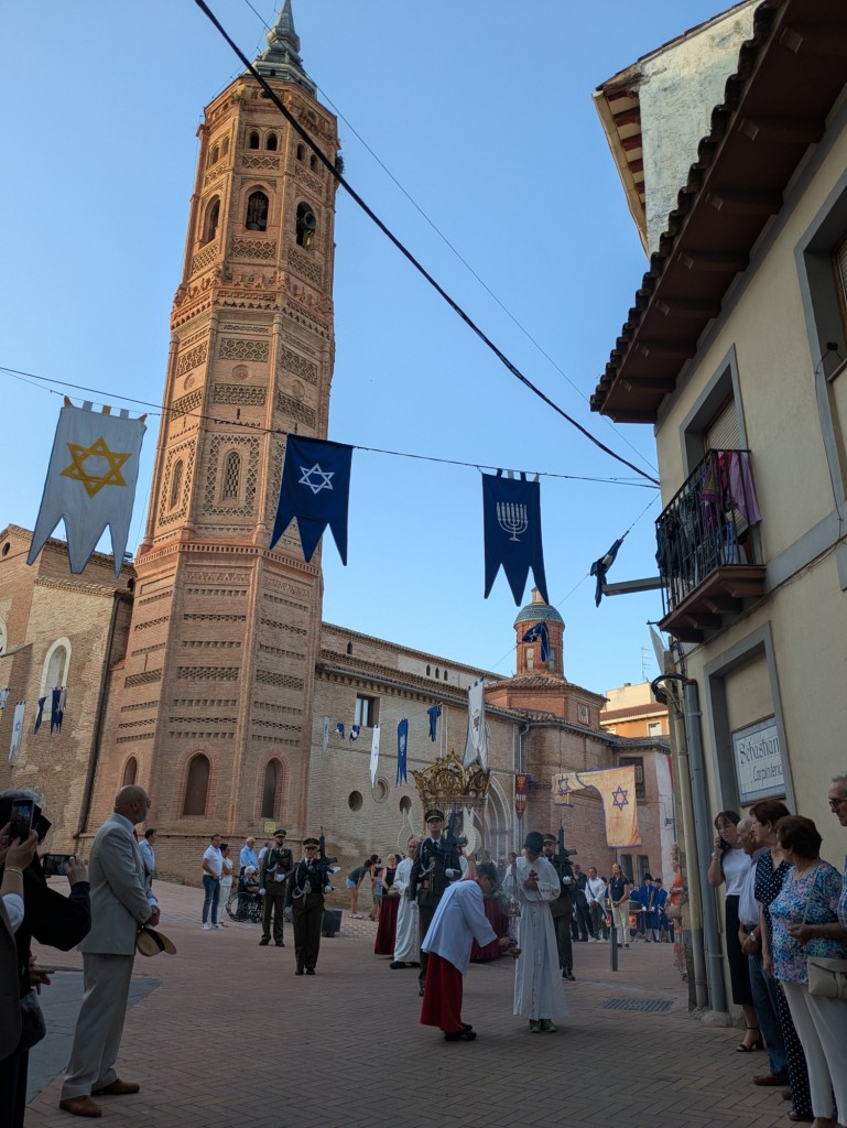 Foto: Procesión del CORPUS CHRISTI 2025 - Calatayud (Zaragoza), España