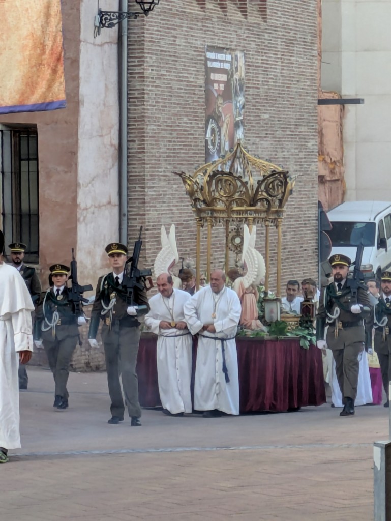 Foto: Procesión del CORPUS CHRISTI 2025 - Calatayud (Zaragoza), España