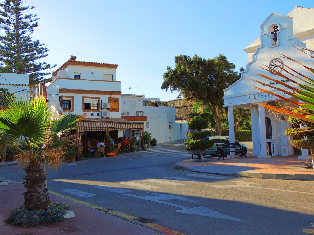 Foto: Plaza El Chanquete - Castillo de la Duquesa (Málaga), España