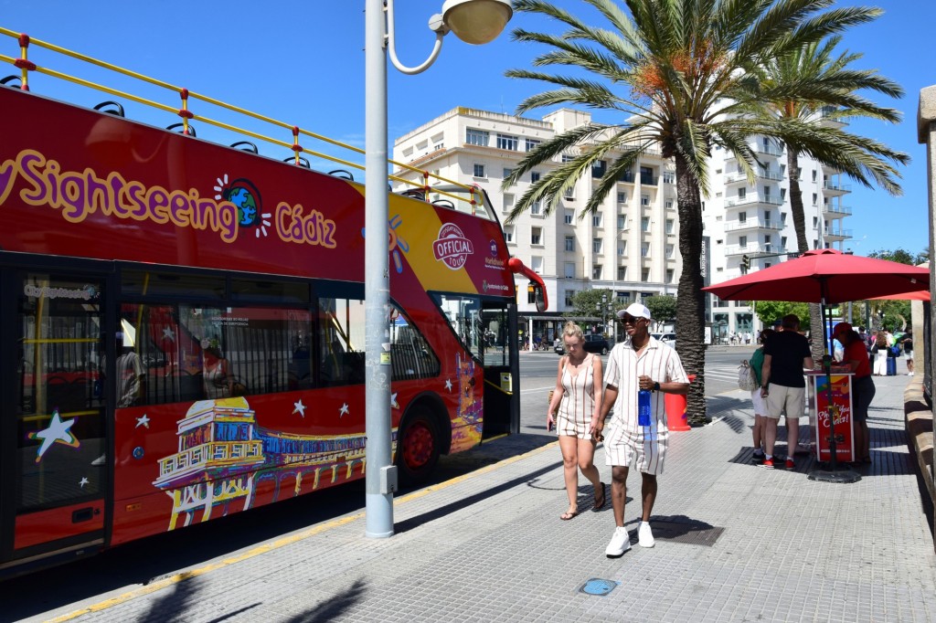 Foto: Turistas - Cádiz (Andalucía), España