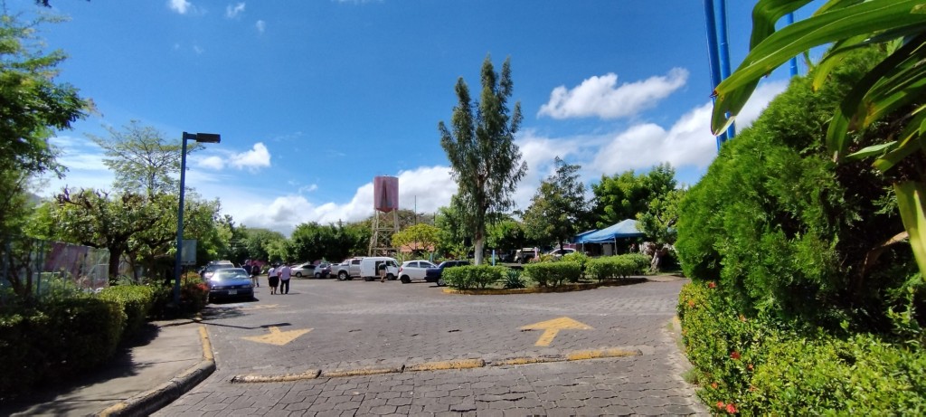Foto: Jardines INSS - Managua, Nicaragua