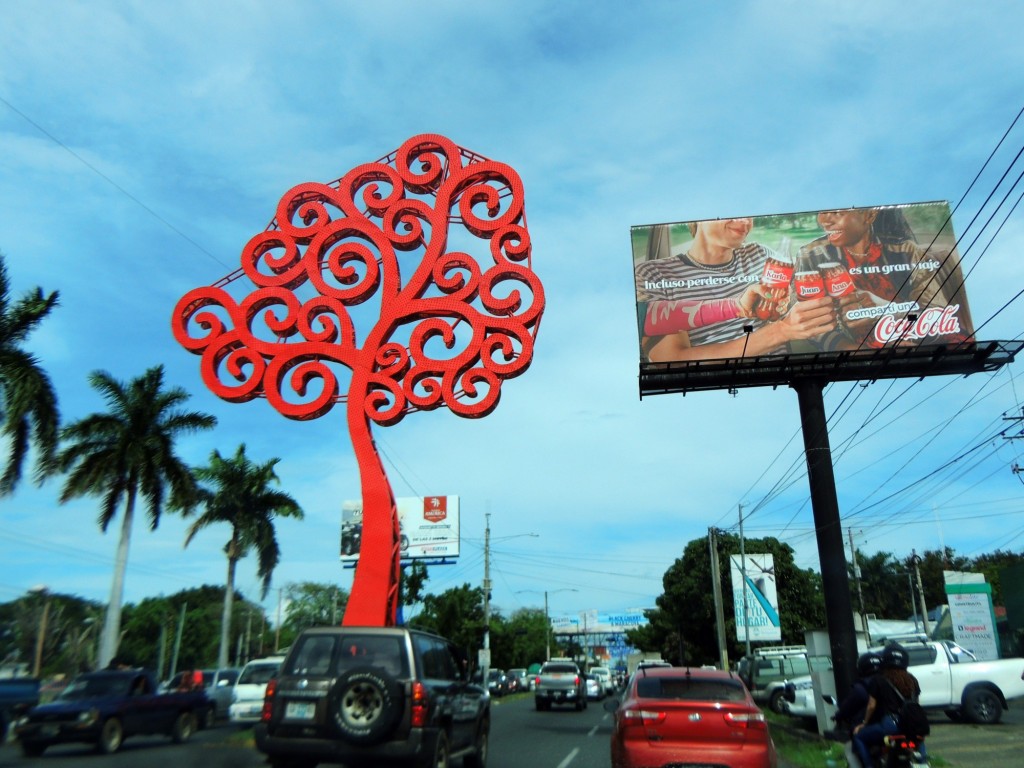 Foto: Arbol de la Vida - Managua, Nicaragua