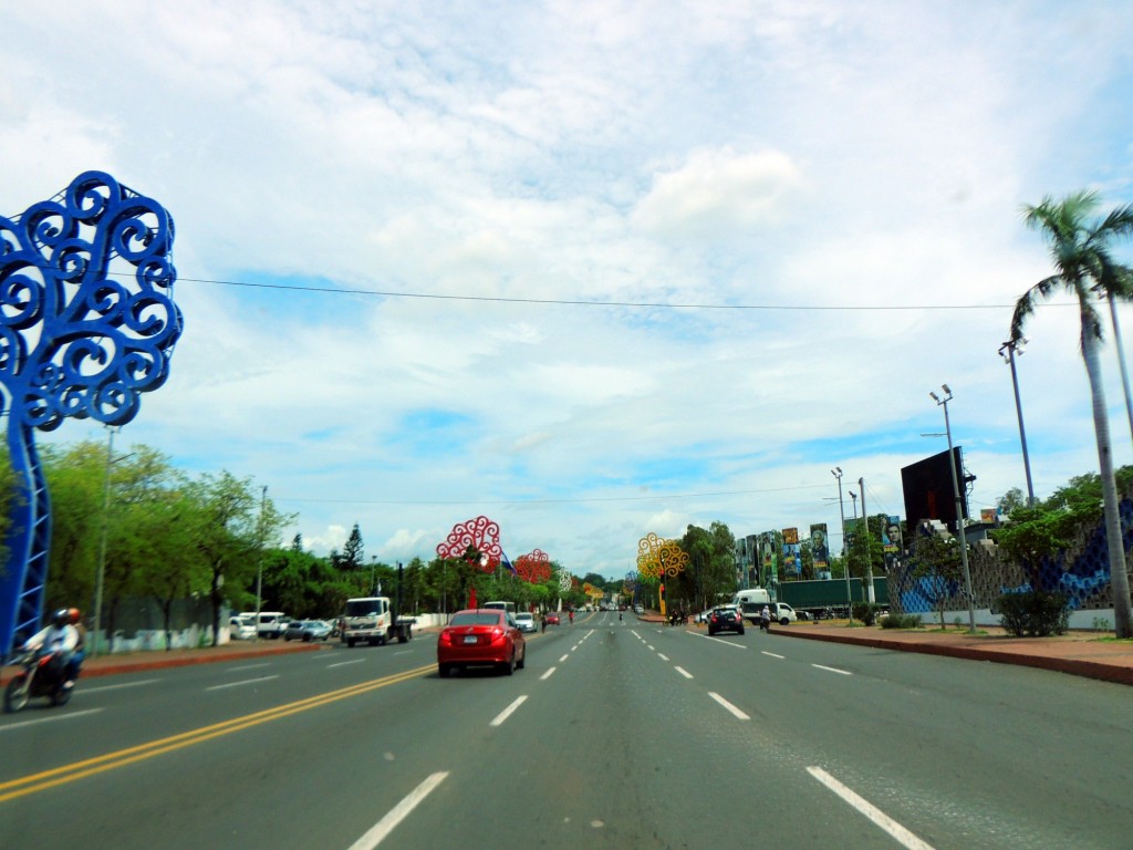 Foto: Avenida Bolibar - Managua, Nicaragua