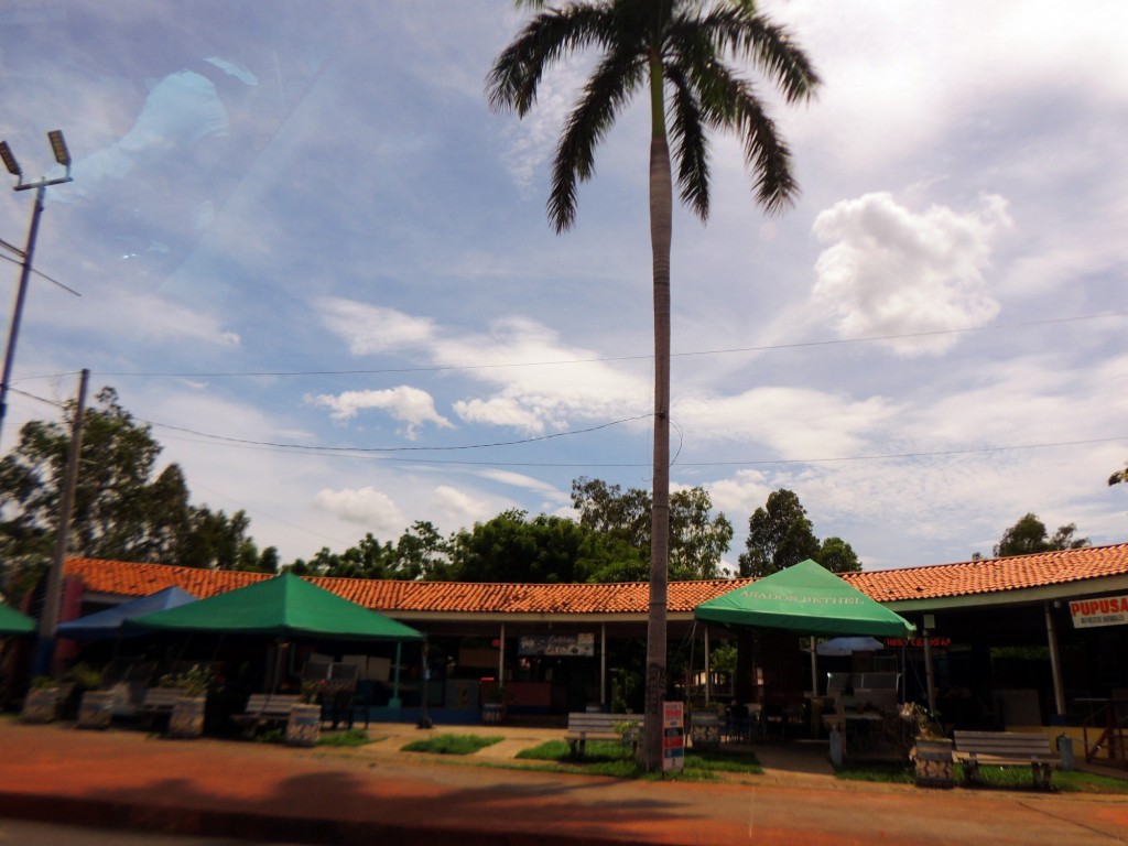 Foto: Avenida Sandino - Managua, Nicaragua