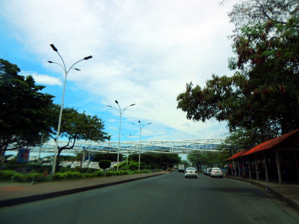 Foto: Avenida Bolivar hacia el Museo Nacional - Managua, Nicaragua