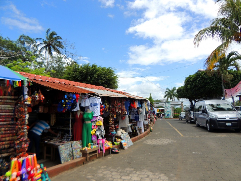 Foto: Puestos de artesanía - Catarina (Masaya), Nicaragua